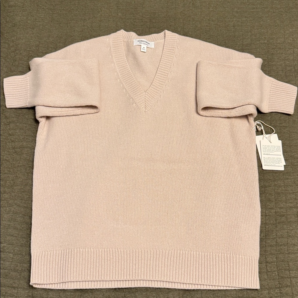 nwt nordstrom v-neck wool and cashmere sweater - Picture 4 of 9